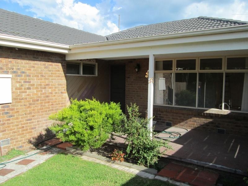 273 Warrigal Road, Cheltenham VIC 3192