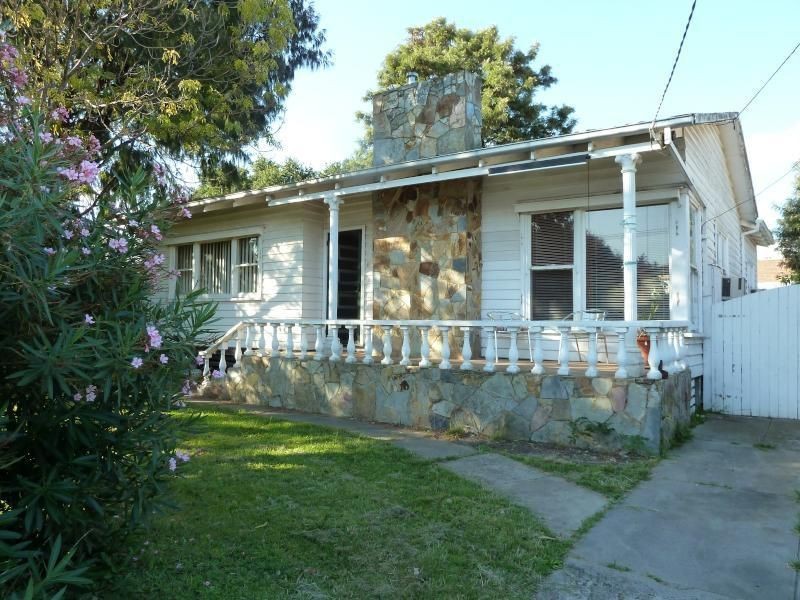 10 Garfield Street, Cheltenham VIC 3192
