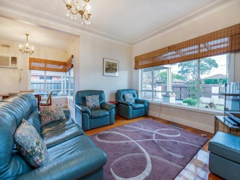 14 Bundora Street, Mentone VIC 3194