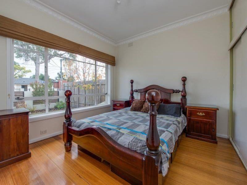 14 Bundora Street, Mentone VIC 3194