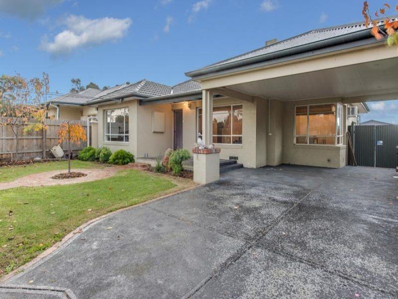 14 Bundora Street, Mentone VIC 3194
