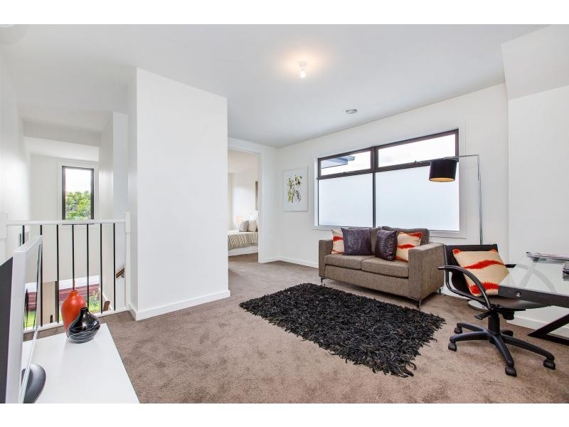 9A Hoffman Street, Cheltenham VIC 3192