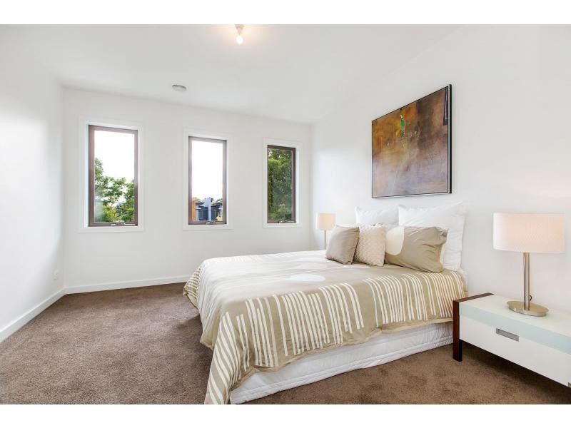 9A Hoffman Street, Cheltenham VIC 3192