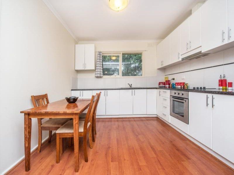 10/3 David Court, Cheltenham VIC 3192