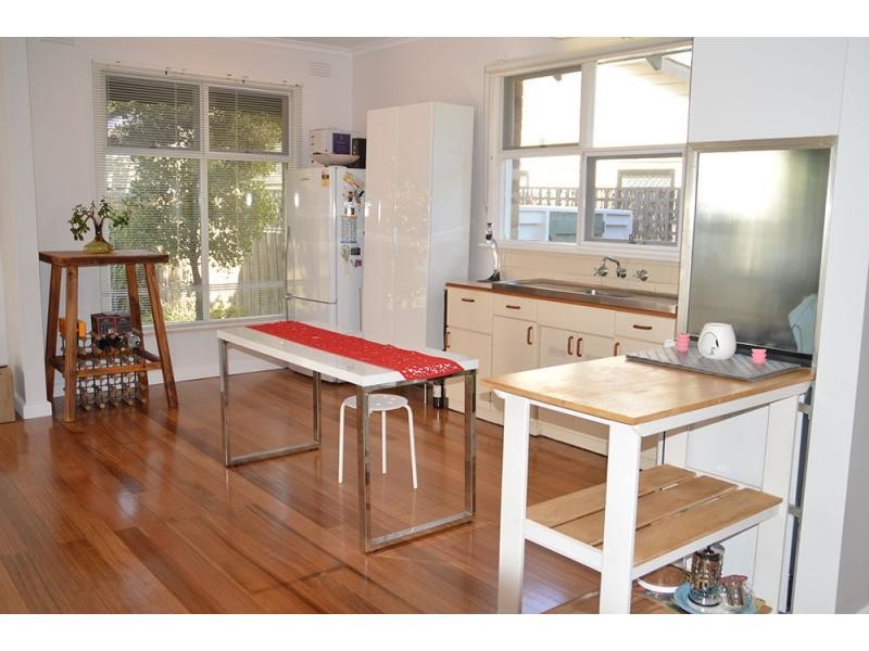 28 Wood Street, Beaumaris VIC 3193