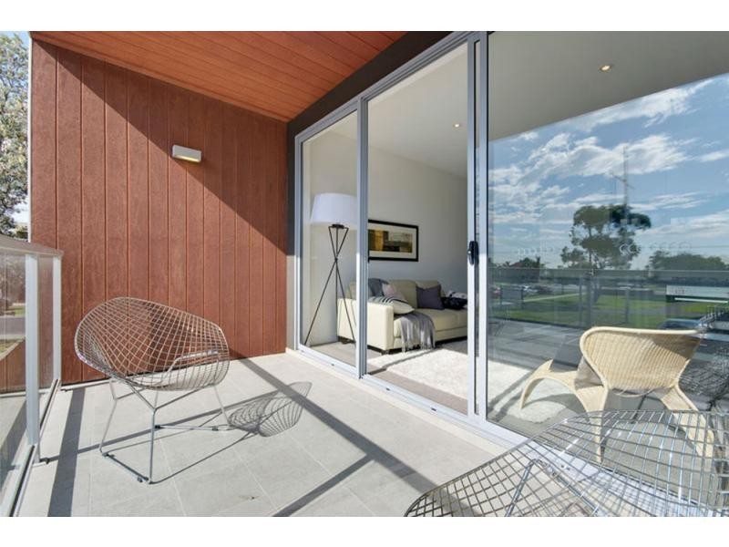 115/5 Bear Street, Mordialloc VIC 3195