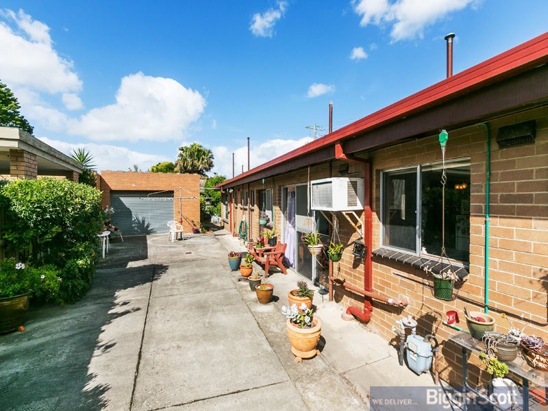 68 Beatrice Street, Cheltenham VIC 3192