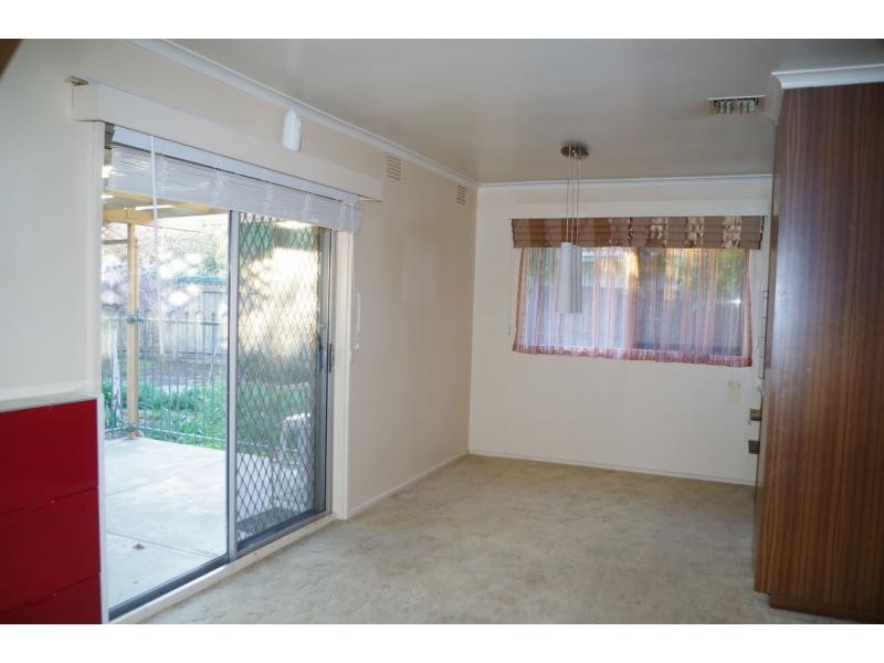 1 Tatura Street, Cheltenham VIC 3192