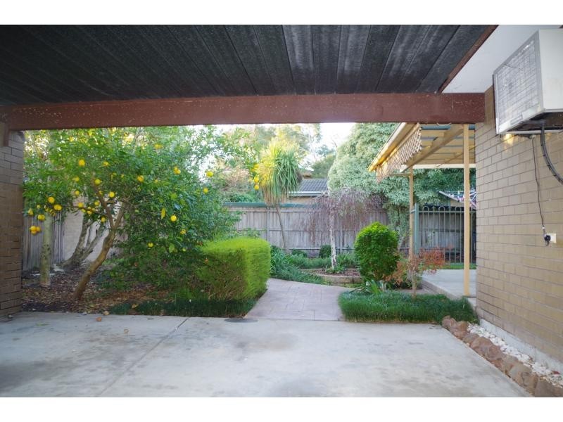1 Tatura Street, Cheltenham VIC 3192