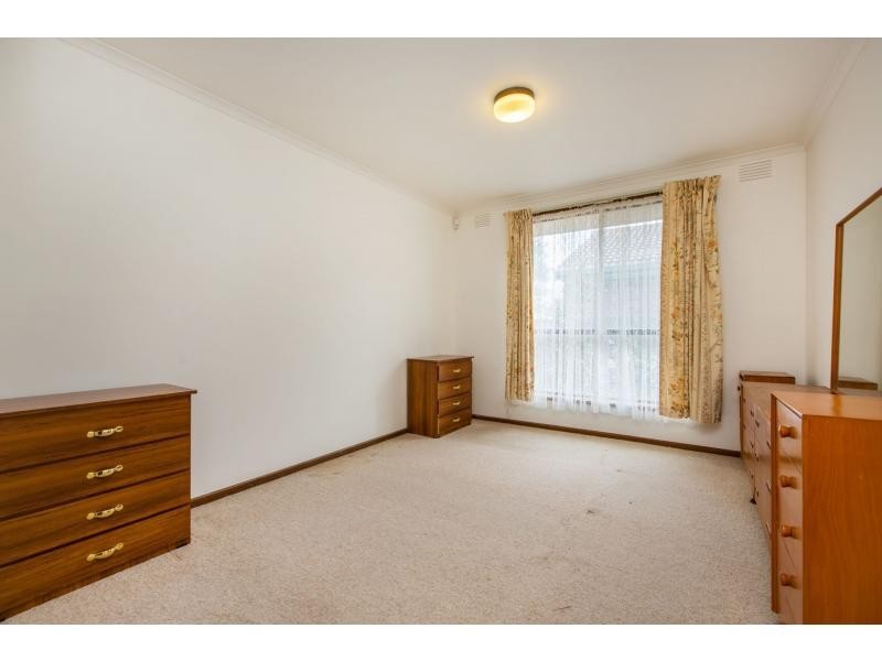 9 Woodland Drive, Cheltenham VIC 3192