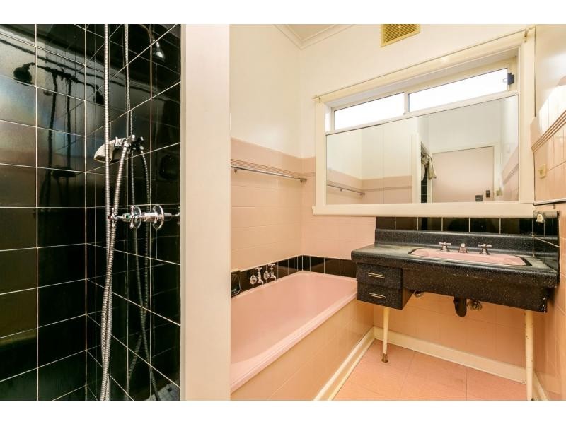 11 Wingrove Street, Cheltenham VIC 3192