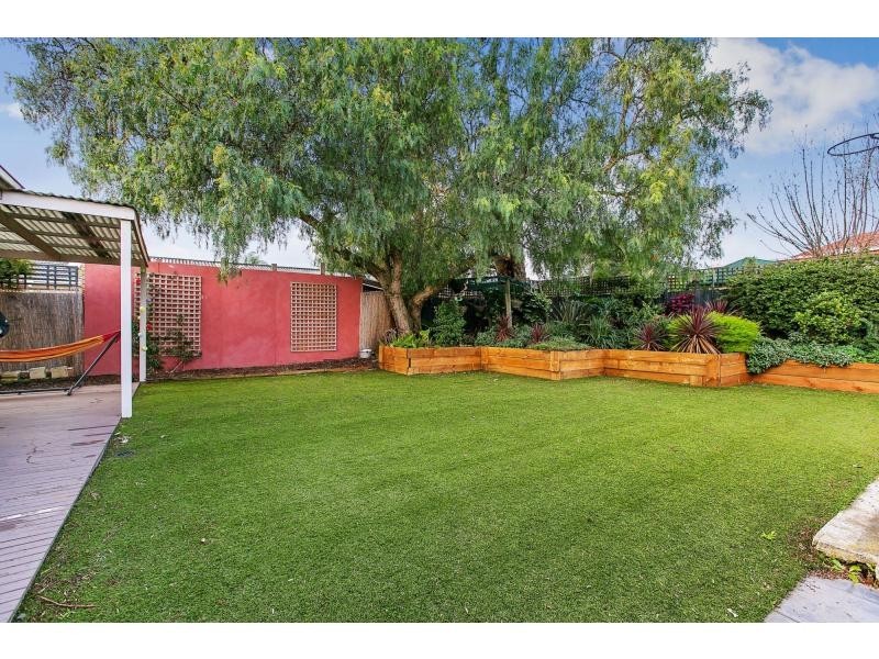 26 Regent Parade, Cheltenham VIC 3192