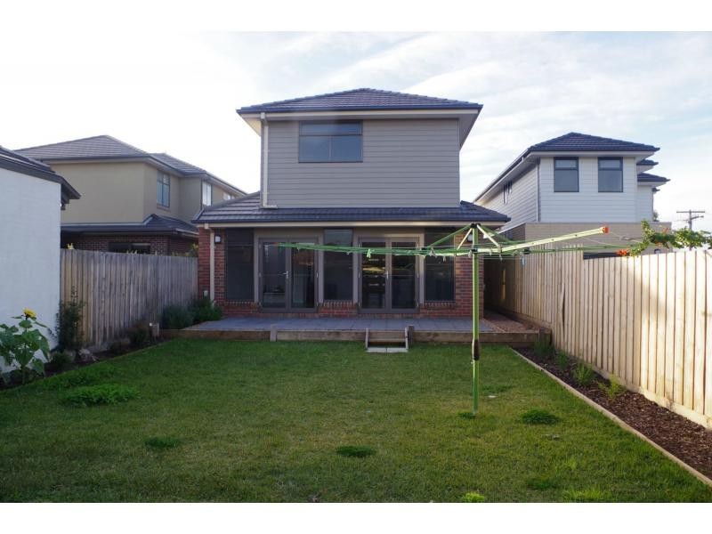 24 Cobham Street, Cheltenham VIC 3192