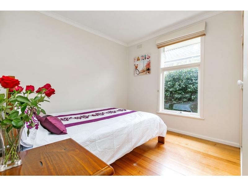 14 Gainsborough Road, Mentone VIC 3194