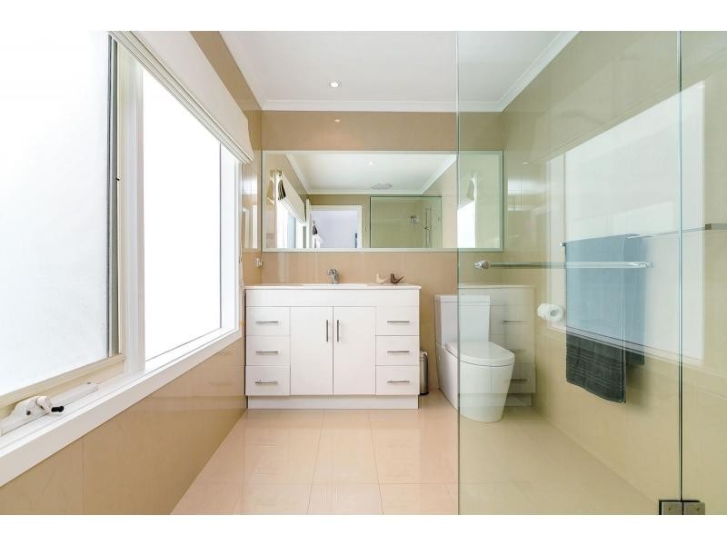 5 Maroona Road, Brighton VIC 3186