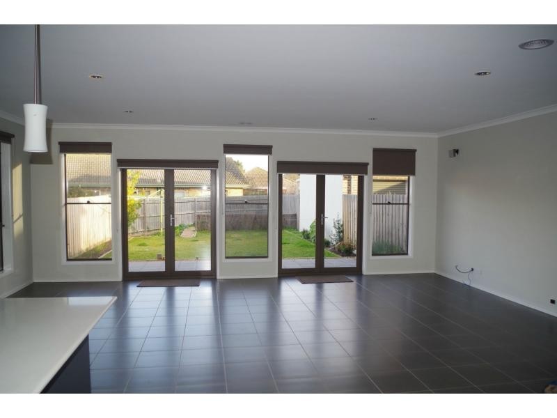 24 Cobham Street, Cheltenham VIC 3192