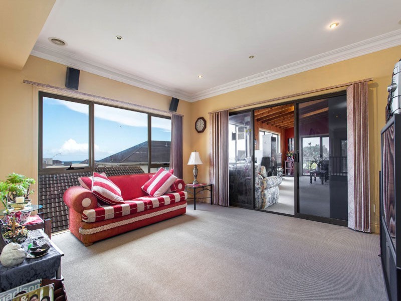 13 Warrigal Road, Mentone VIC 3194