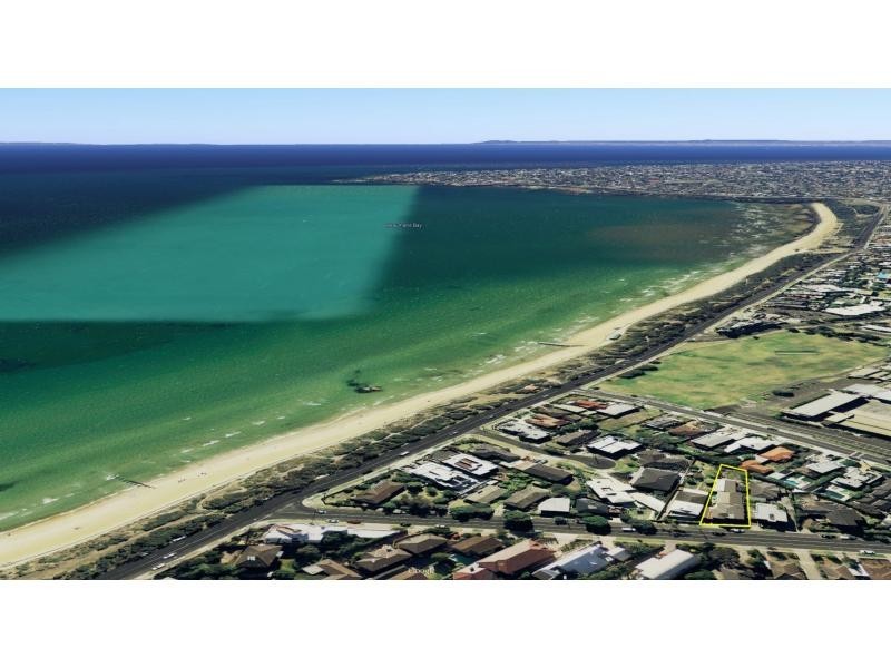 13 Warrigal Road, Mentone VIC 3194