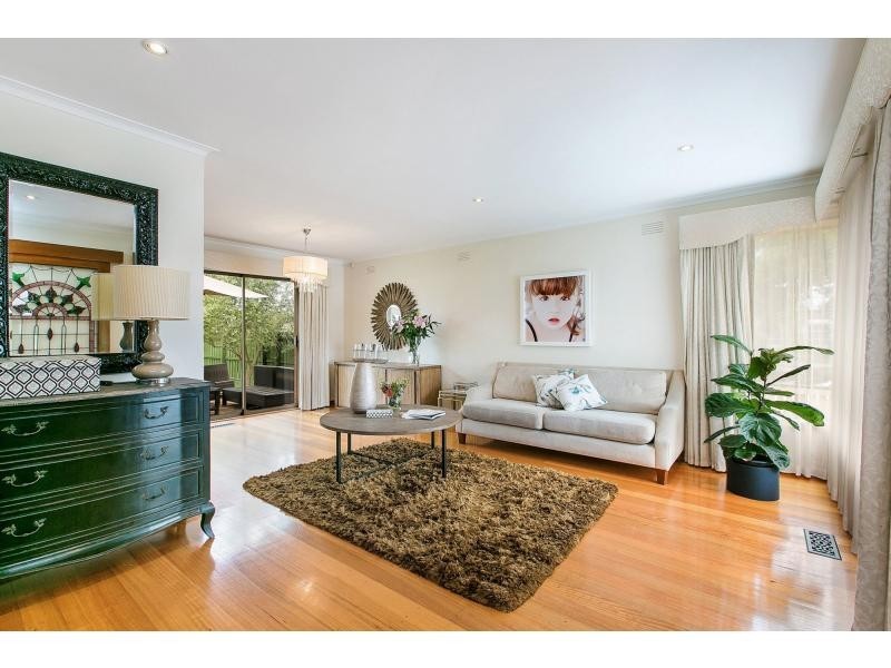 46 Lincoln Drive, Cheltenham VIC 3192