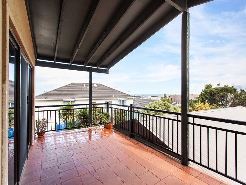 13 Warrigal Road, Mentone VIC 3194