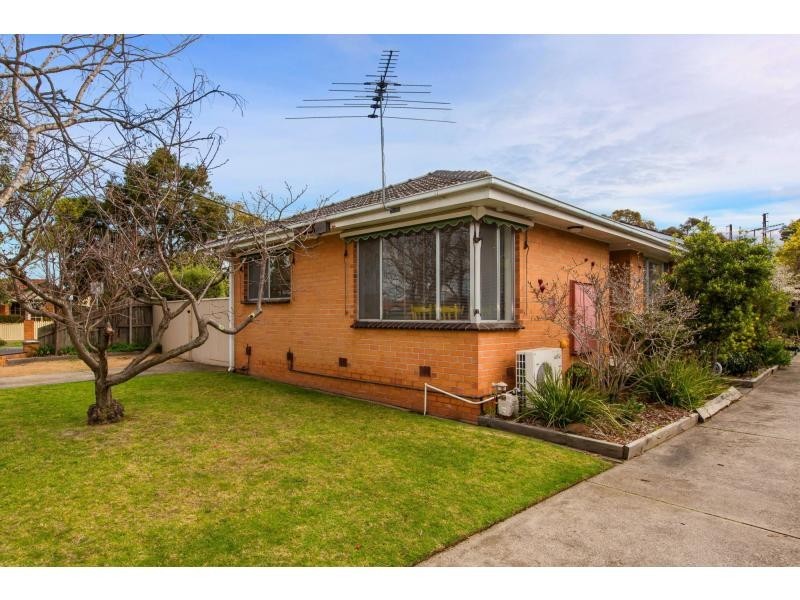 Unit 1/1-3 Elman Road, Cheltenham VIC 3192