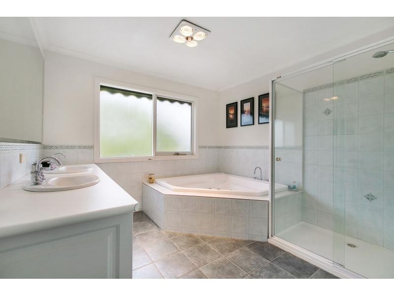 29 Hilda Street, Cheltenham VIC 3192