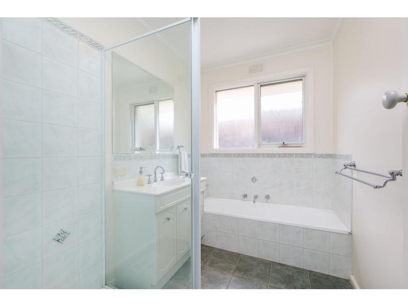 29 Hilda Street, Cheltenham VIC 3192