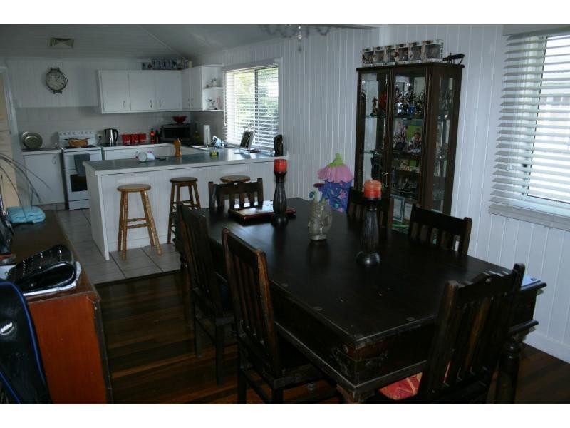 11 Nuneaton Street, Maryborough QLD 4650