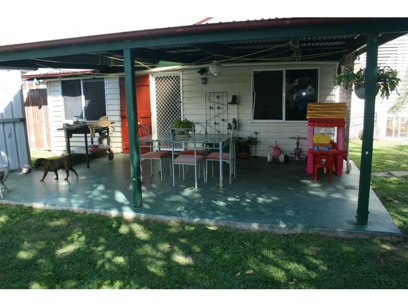 11 Nuneaton Street, Maryborough QLD 4650