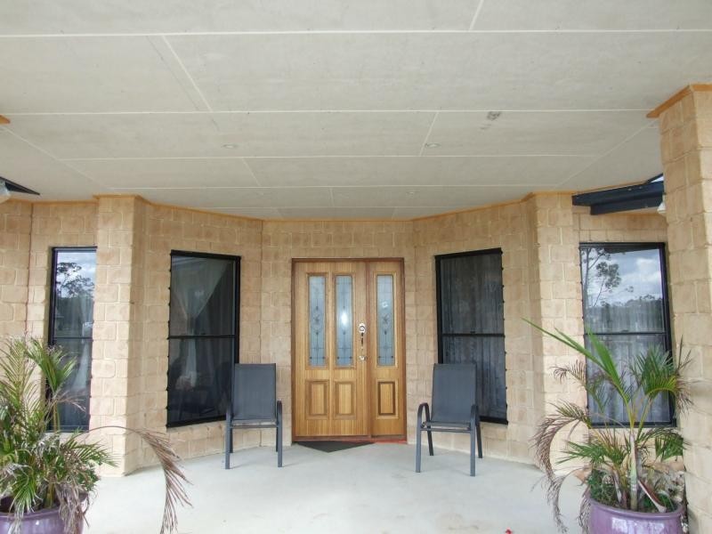 52 Westwood Way, Oakhurst QLD 4650