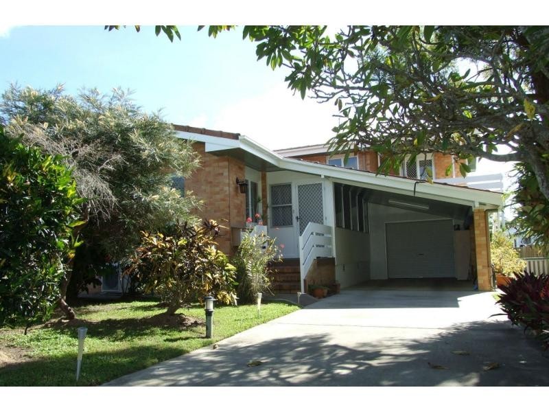 44 Errol Street, Maryborough QLD 4650