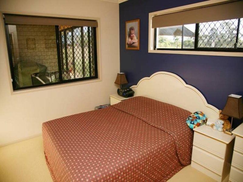 83 Barlow Street, Oakhurst QLD 4650