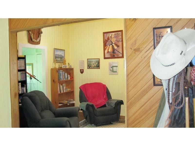 21 Colton Road, Aldershot QLD 4650