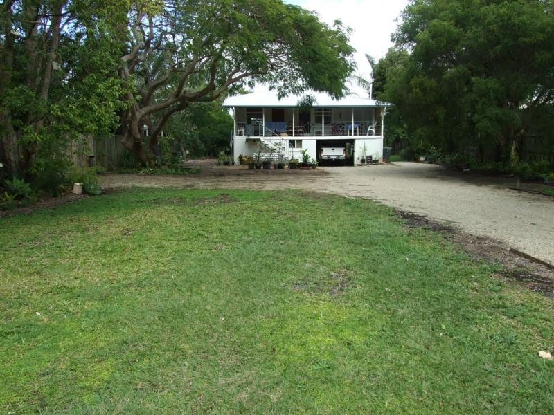 25 Puller Street, Granville QLD 4650