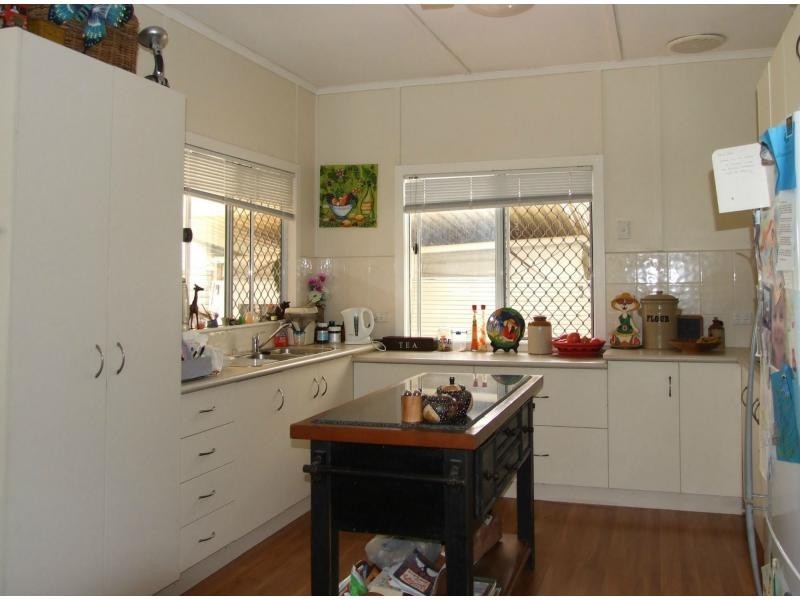 327 Queen Street, Maryborough QLD 4650