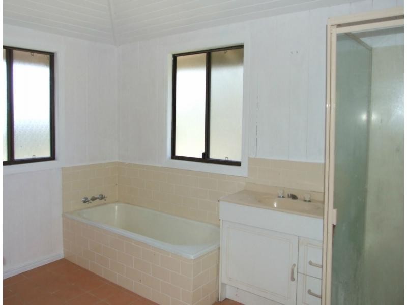 464 Antigua Road, Mungar QLD 4650