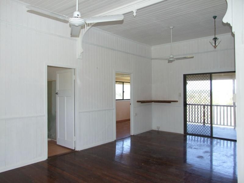 464 Antigua Road, Mungar QLD 4650