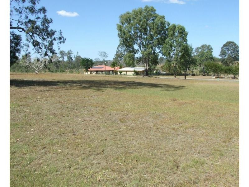 11 Josephine Drive, Tiaro QLD 4650