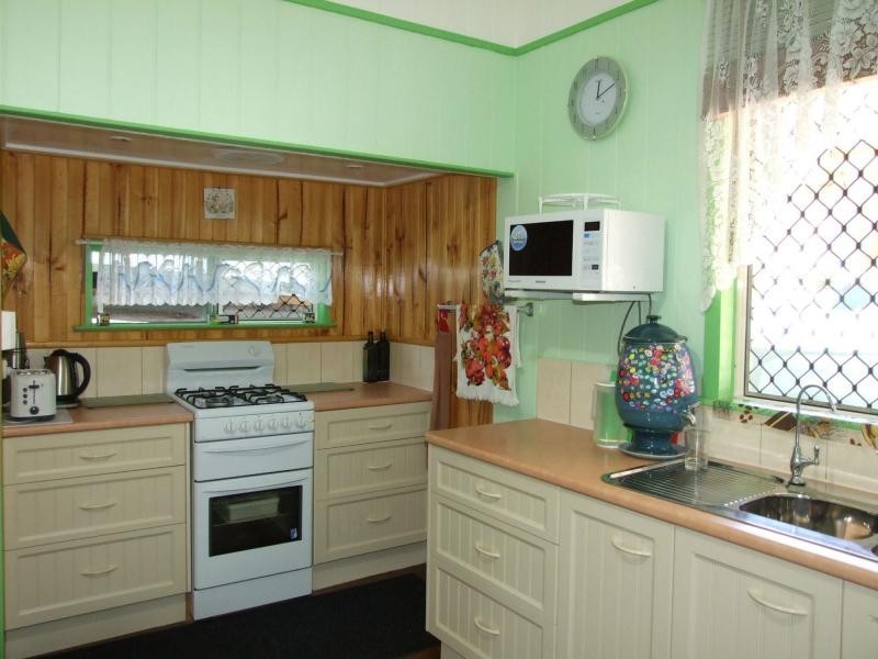 5 Fairlie Avenue, Maryborough QLD 4650