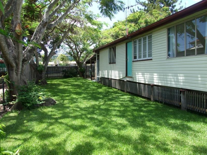 95 March Street, Maryborough QLD 4650