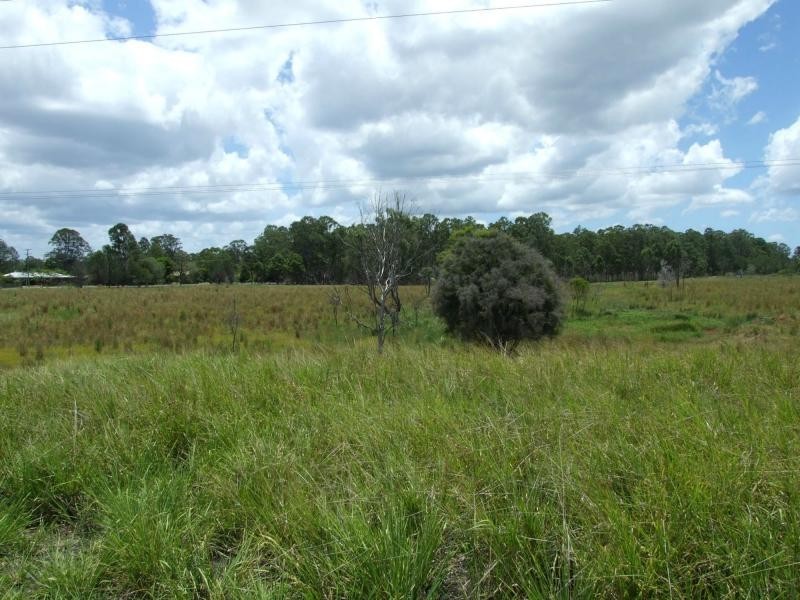 318 Eatonvale Road, Tinana QLD 4650