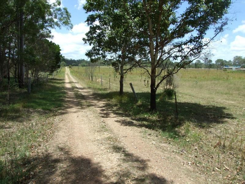 318 Eatonvale Road, Tinana QLD 4650