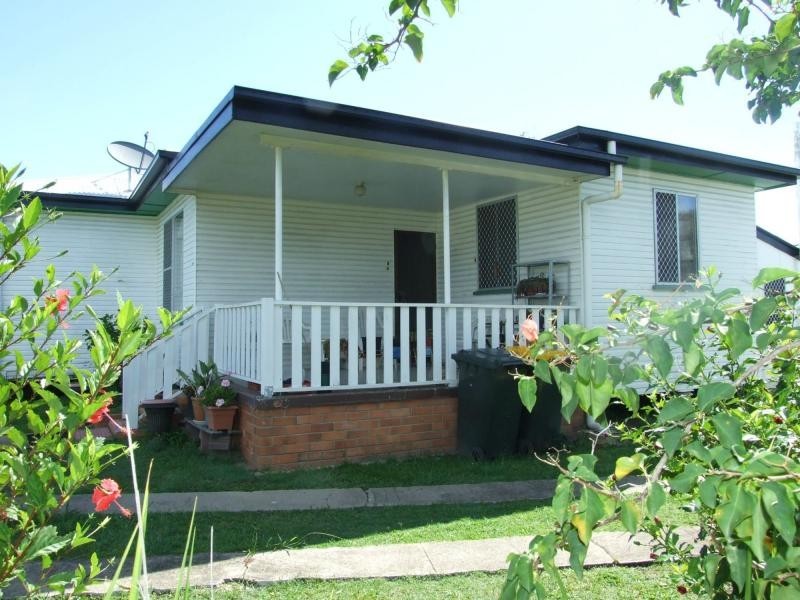 4 Wilson Street, Maryborough QLD 4650