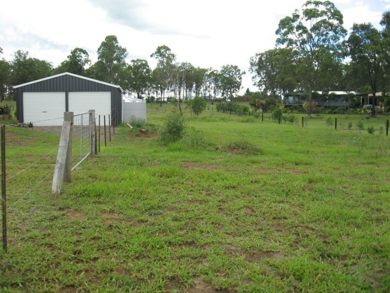 18 Three Mile Rd East , Tinana, Maryborough QLD 4650