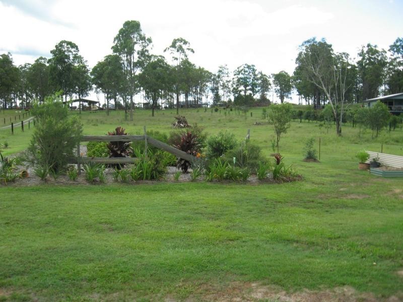 18 Three Mile Rd East , Tinana, Maryborough QLD 4650