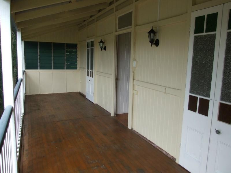 31 Puller Street, Granville QLD 4650