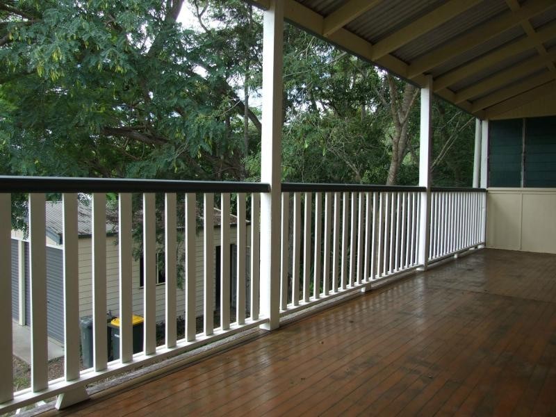 31 Puller Street, Granville QLD 4650