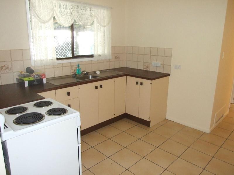 37 Bushnell Street, Granville QLD 4650