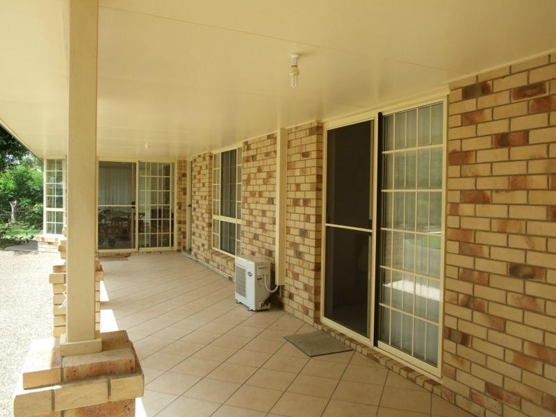 21 Brooke Court, Oakhurst QLD 4650