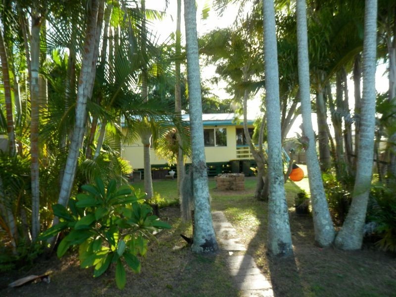 31 Davies Road, Boonooroo QLD 4650